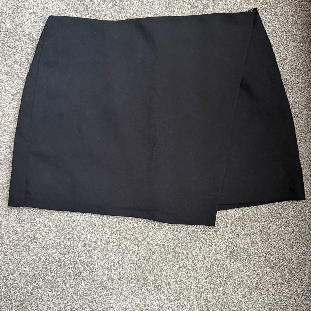 Abercrombie & Fitch Black Skirt
